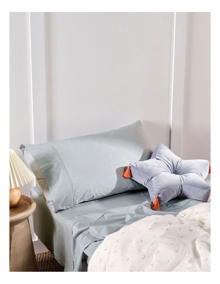 Linen House Kids Smiles All Round Sheet Set In Smoke 4 Linen House Kids Smiles All Round Sheet Set In Smoke - Image 2