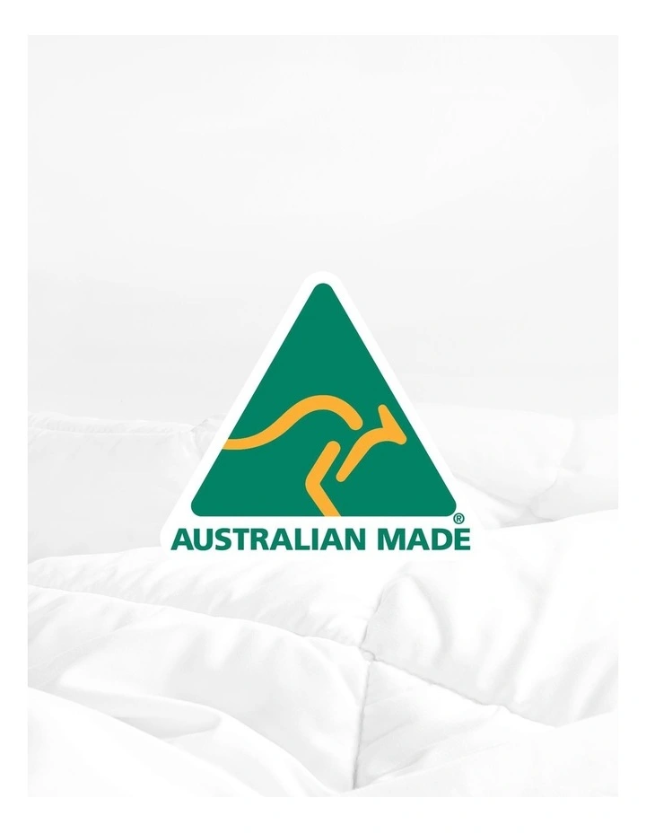 Tontine Luxe Super Wash Wool With Bamboo All Seasons Quilt In White 4 Tontine Luxe Super Wash Wool With Bamboo All Seasons Quilt In White - Image 2