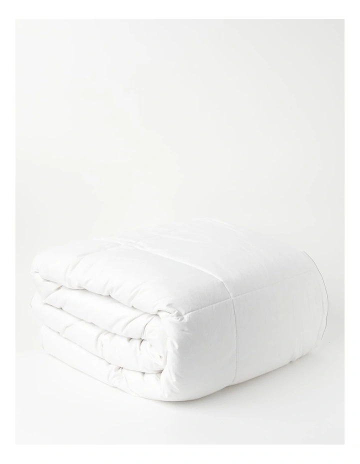 Heritage 50/50 Duck Down & Feather Quilt White 4 Heritage 50/50 Duck Down & Feather Quilt White - Image 2