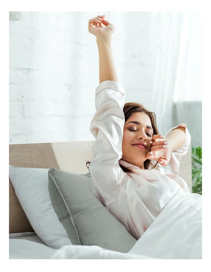 Royal Comfort Charcoal Bamboo Pillow Single Pack 5 Royal Comfort Charcoal Bamboo Pillow Single Pack - Image 3