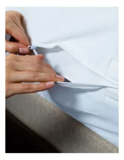 Protect-A-Bed Sentinel Fully Encased Waterproof Mattress Protector -Sheridan Shop unnamed file 663